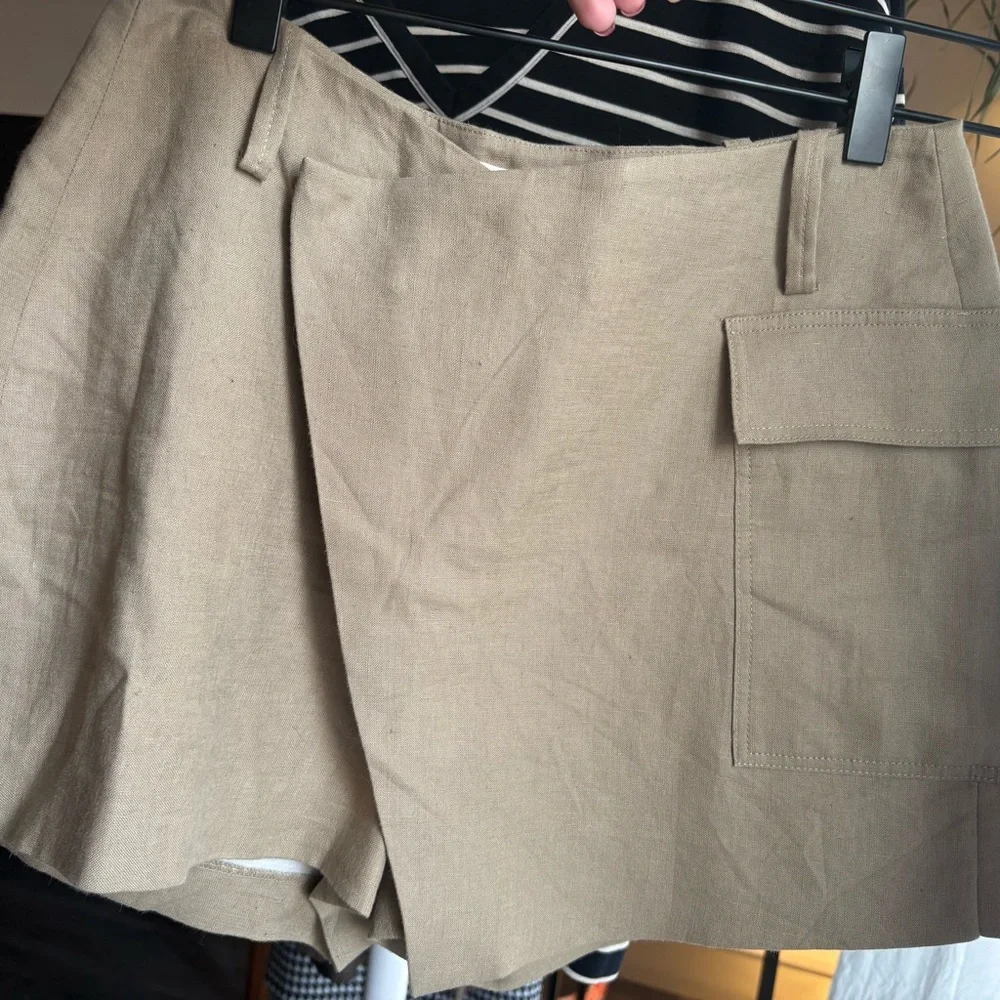 Anthropologie Beige Skort | 00